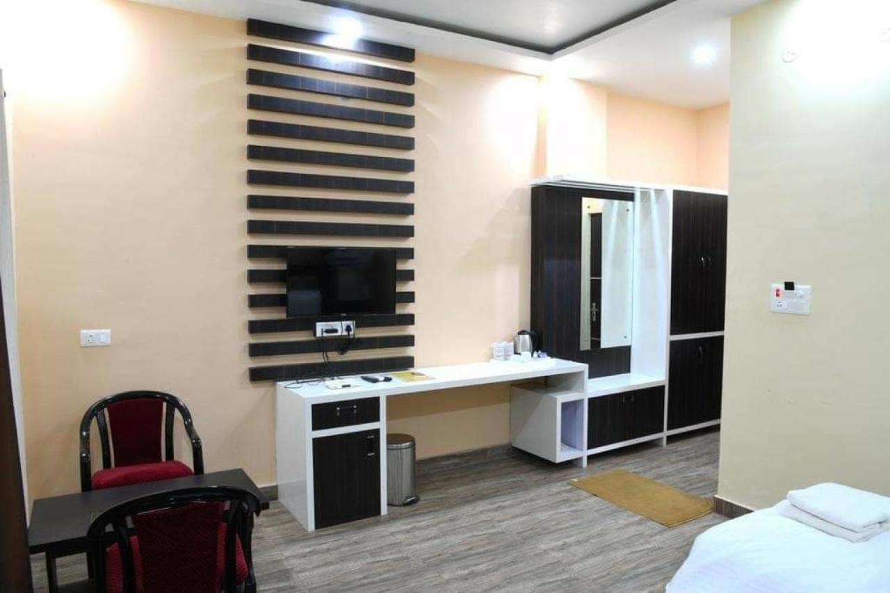 Hotel Mariya International Bodh Gaya Dış mekan fotoğraf