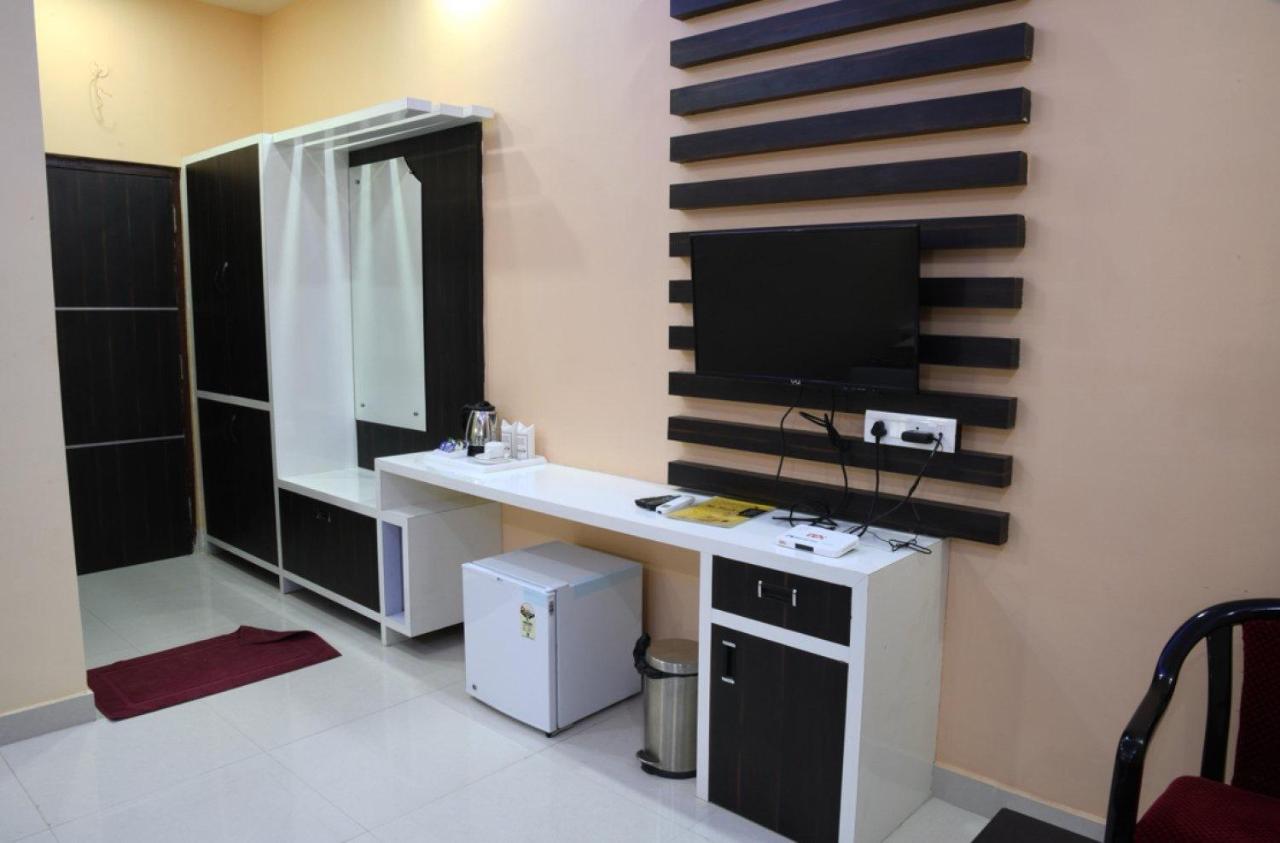Hotel Mariya International Bodh Gaya Dış mekan fotoğraf